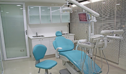 AF1QipMImpZFoTbkeY OC2evipabYcyB1dd D8QtieS0w408 h240 k no